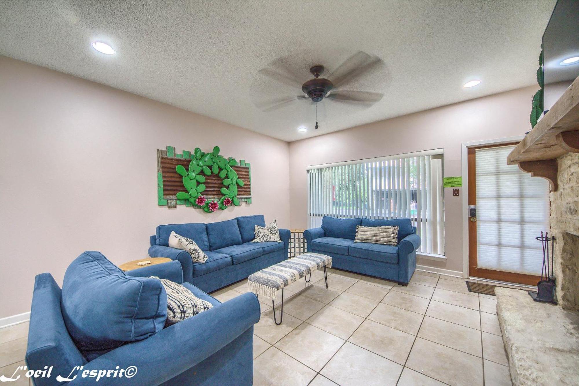 The Iron Cactus Condo On The Comal Cw C102 New Braunfels Exteriör bild